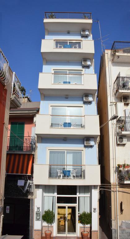 Costa Azzurra Hotel Giardini Naxos Exterior foto